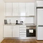 Апартаменты The Location In Downtown *