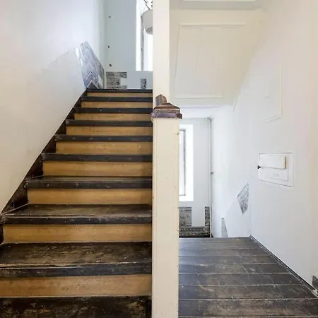 The Location In Downtown Apartman