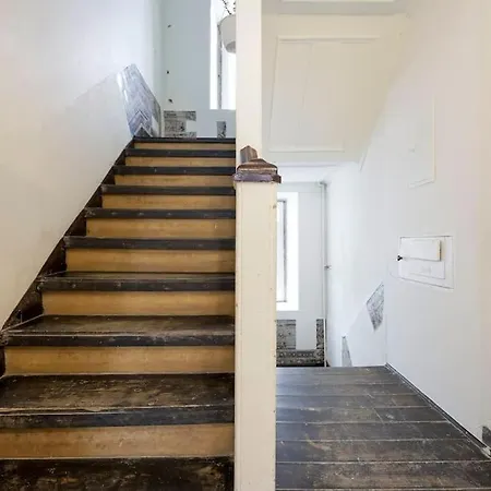 The Location In Downtown Apartment